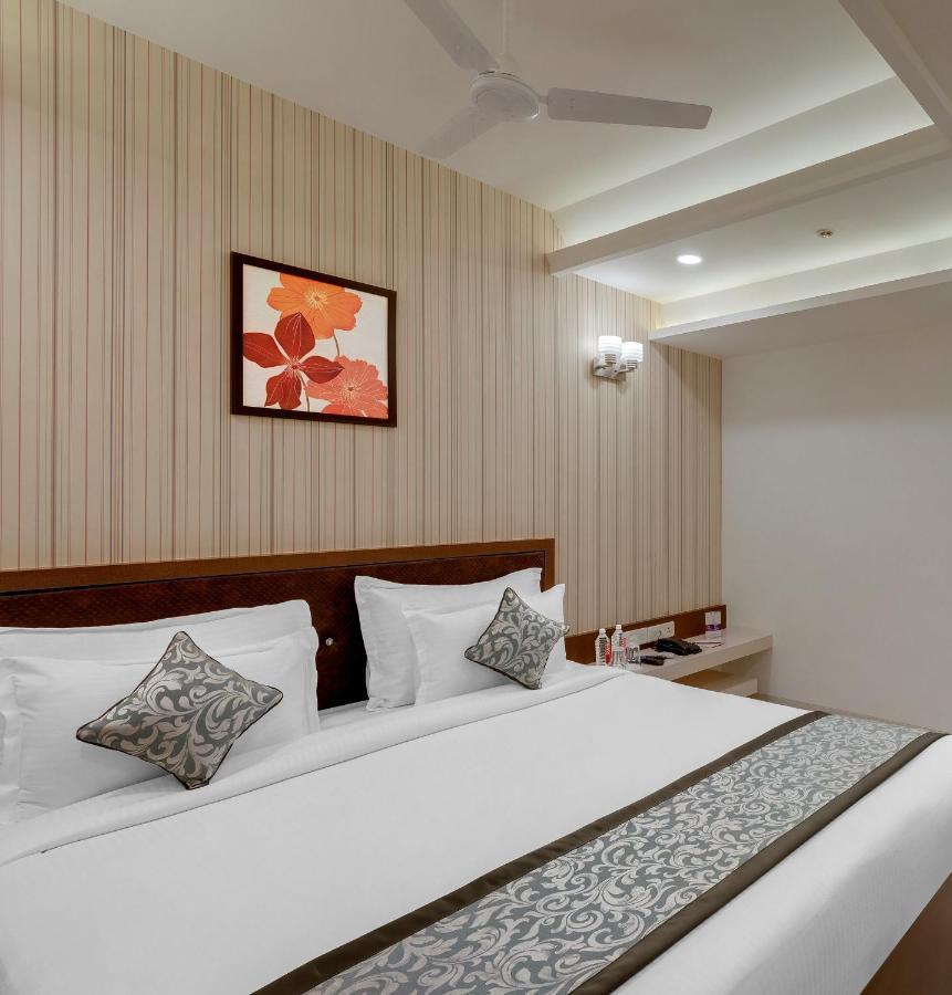 Click Collection Jaipur, Sindhi Camp Hotel Exterior foto